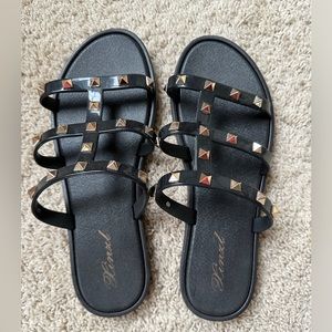 Jelly sandal